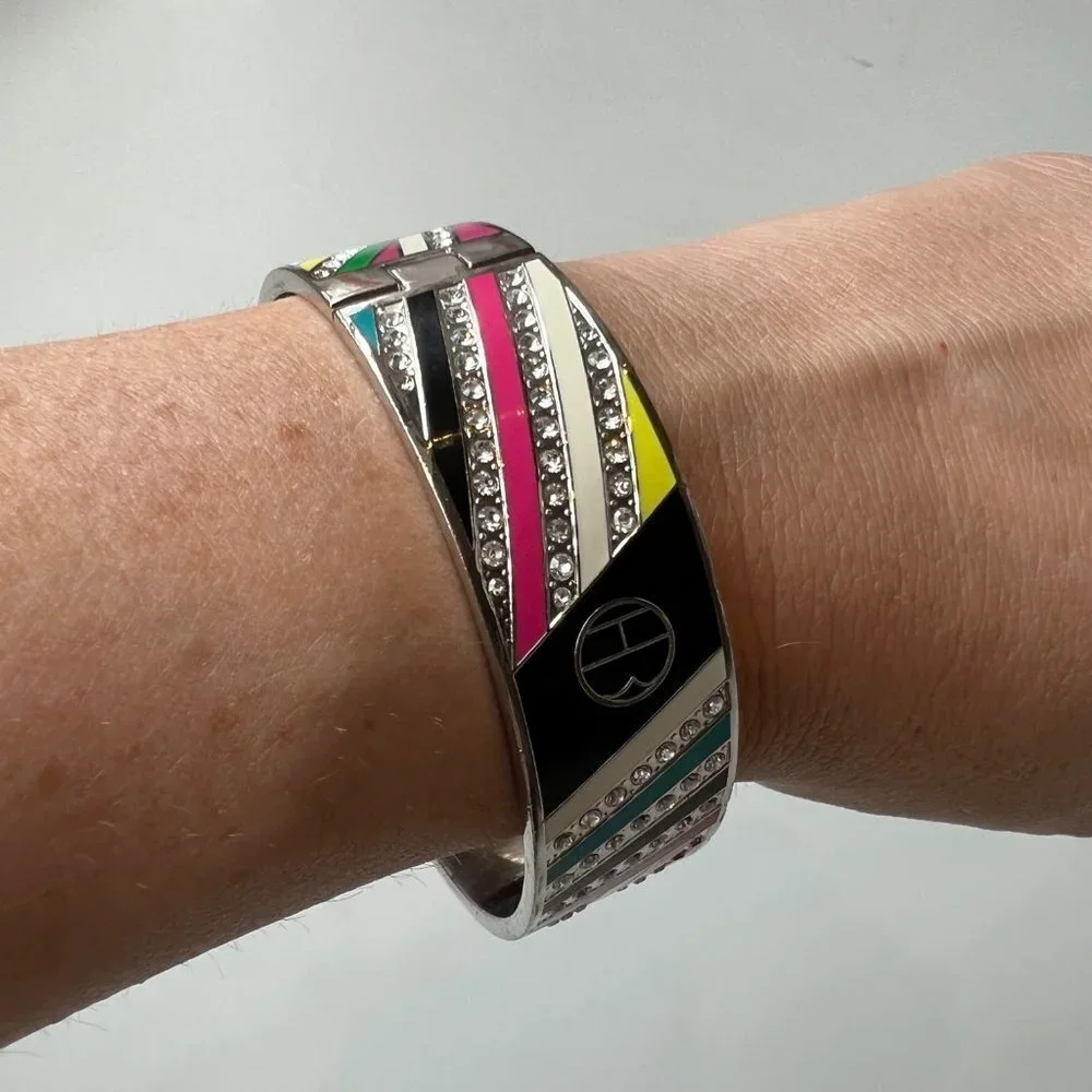 Henri Bendel Bracelet - Picture 2 of 8